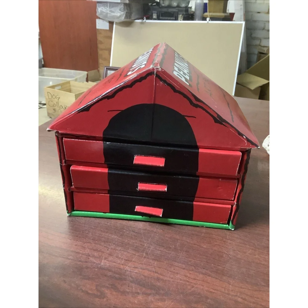 Peanuts Art Set Dog House with 3 Drawers